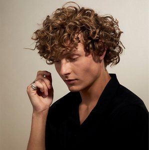 133707_JF_2026_New_Website_ProductDetailPage_Desktop_960x968_FE stylers_ElevatedAfter_Weightless Wonder Crème 100ml